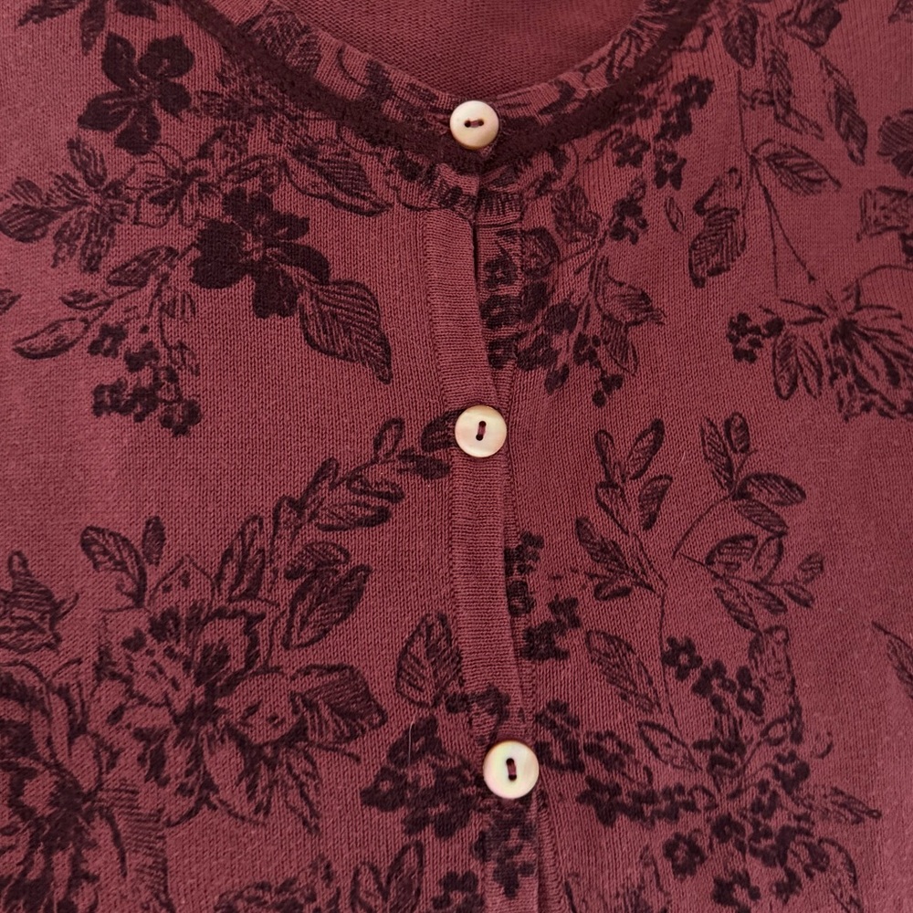 Eddie Bauer Vintage Red Floral Print Mother Of Pearl Buttons Cardigan Sweater XL